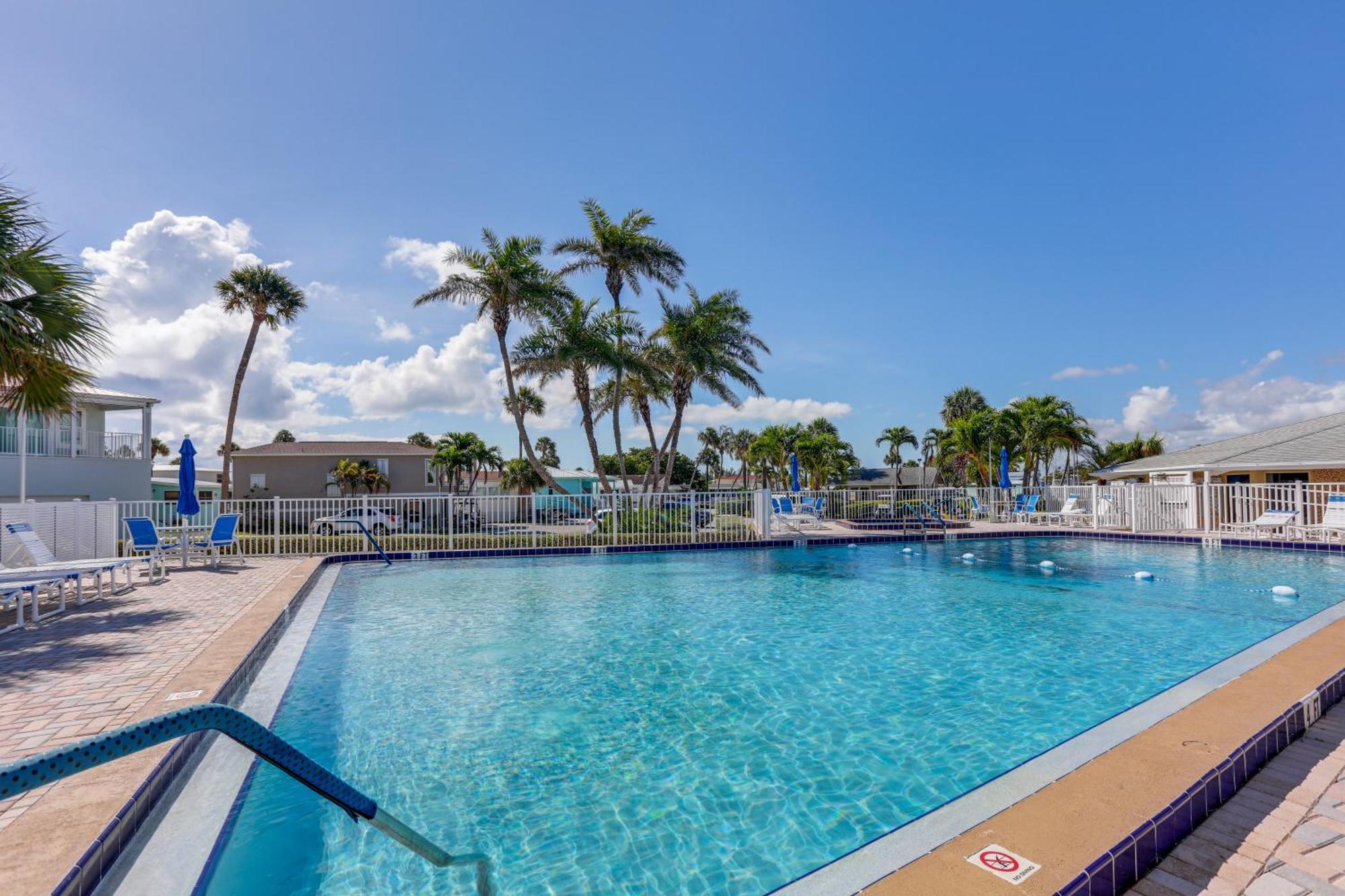 South Hutchinson Island Cottage With Beach Access! Jensen Beach Exteriör bild