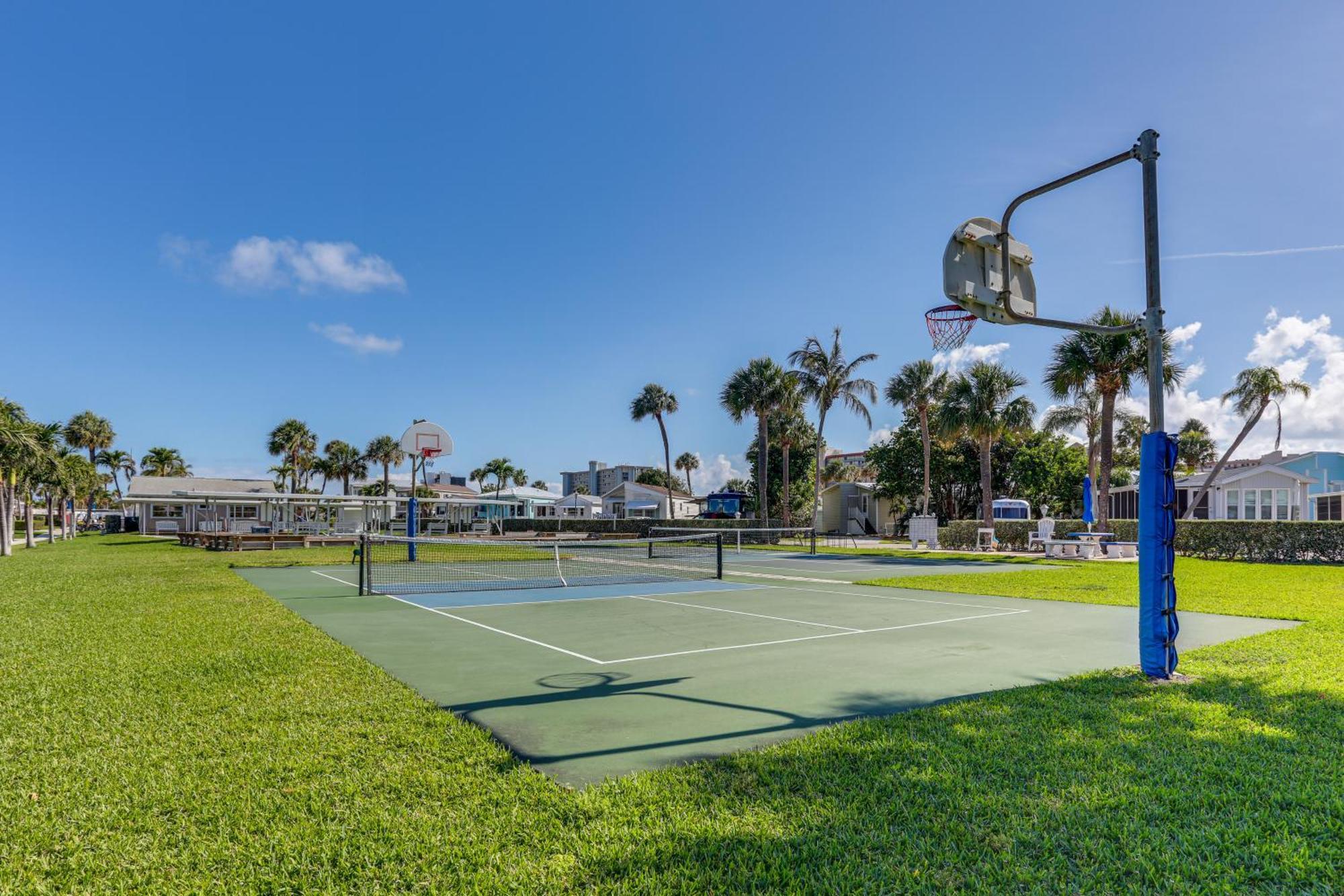 South Hutchinson Island Cottage With Beach Access! Jensen Beach Exteriör bild